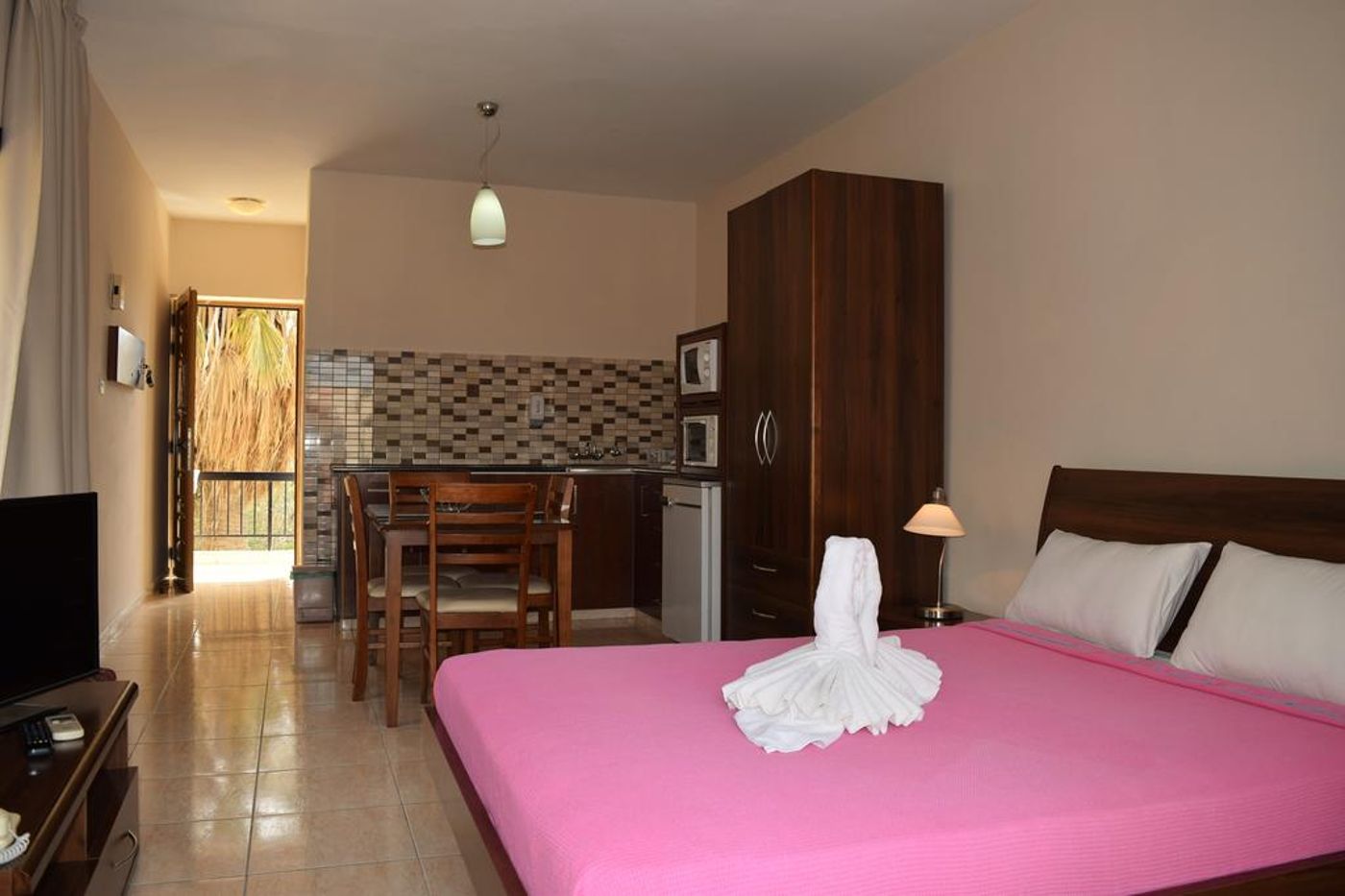 Anna-Hotel-Apartments-General-view-22