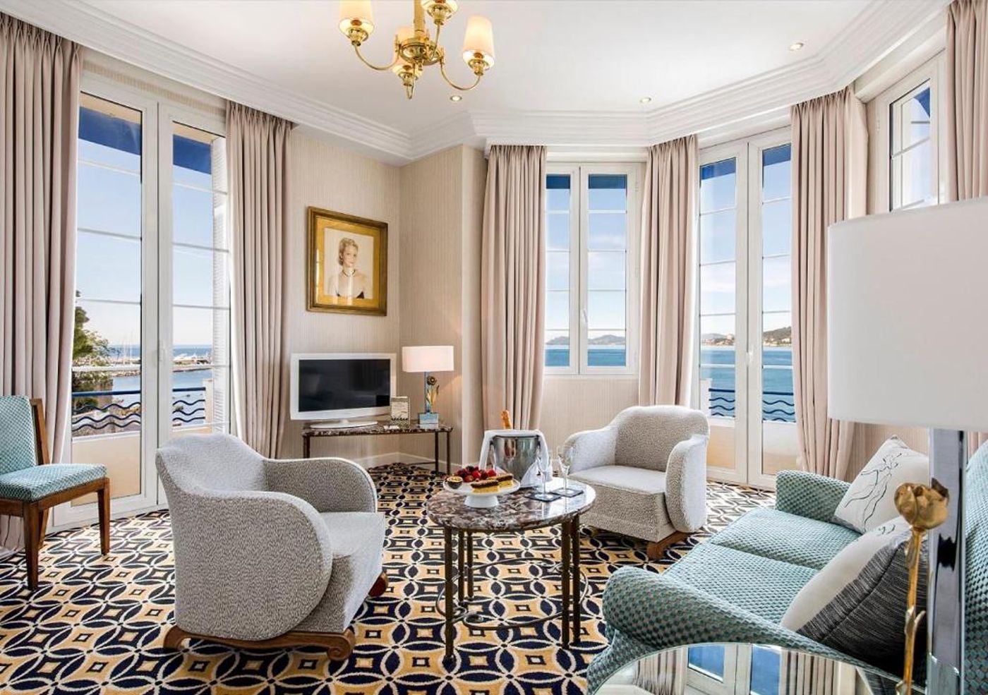 Belles-Rives-Room-16