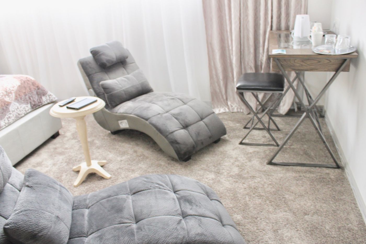 Prima-Luce-Downtown-Room-43