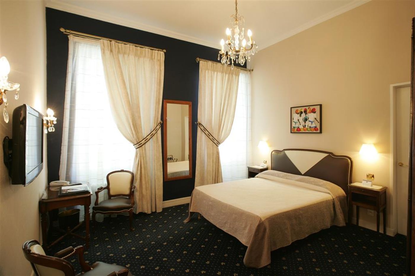 LE CHAMPLAIN Les Collectionneurs-France-LA ROCHELLE-Room-9
