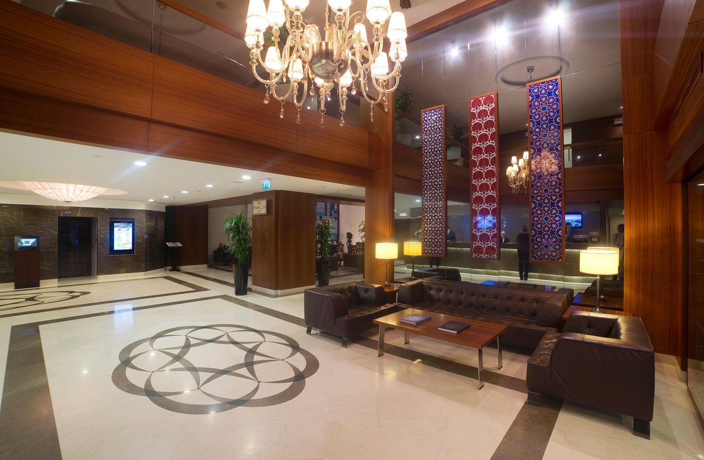 Radisson-Hotel-President-Old-Town-Istanbul-Lobby-14