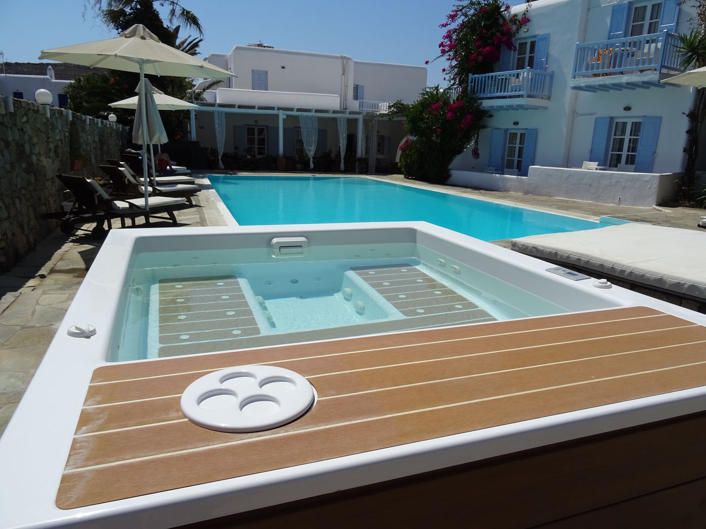 Dionysos-Luxury-Hotel-Mykonos-Pool-8