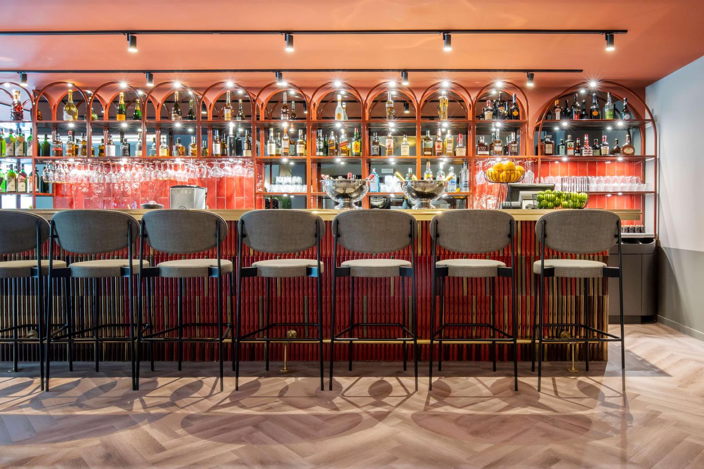 DoubleTree-by-Hilton-Brussels-City--Belgium-Bar-23