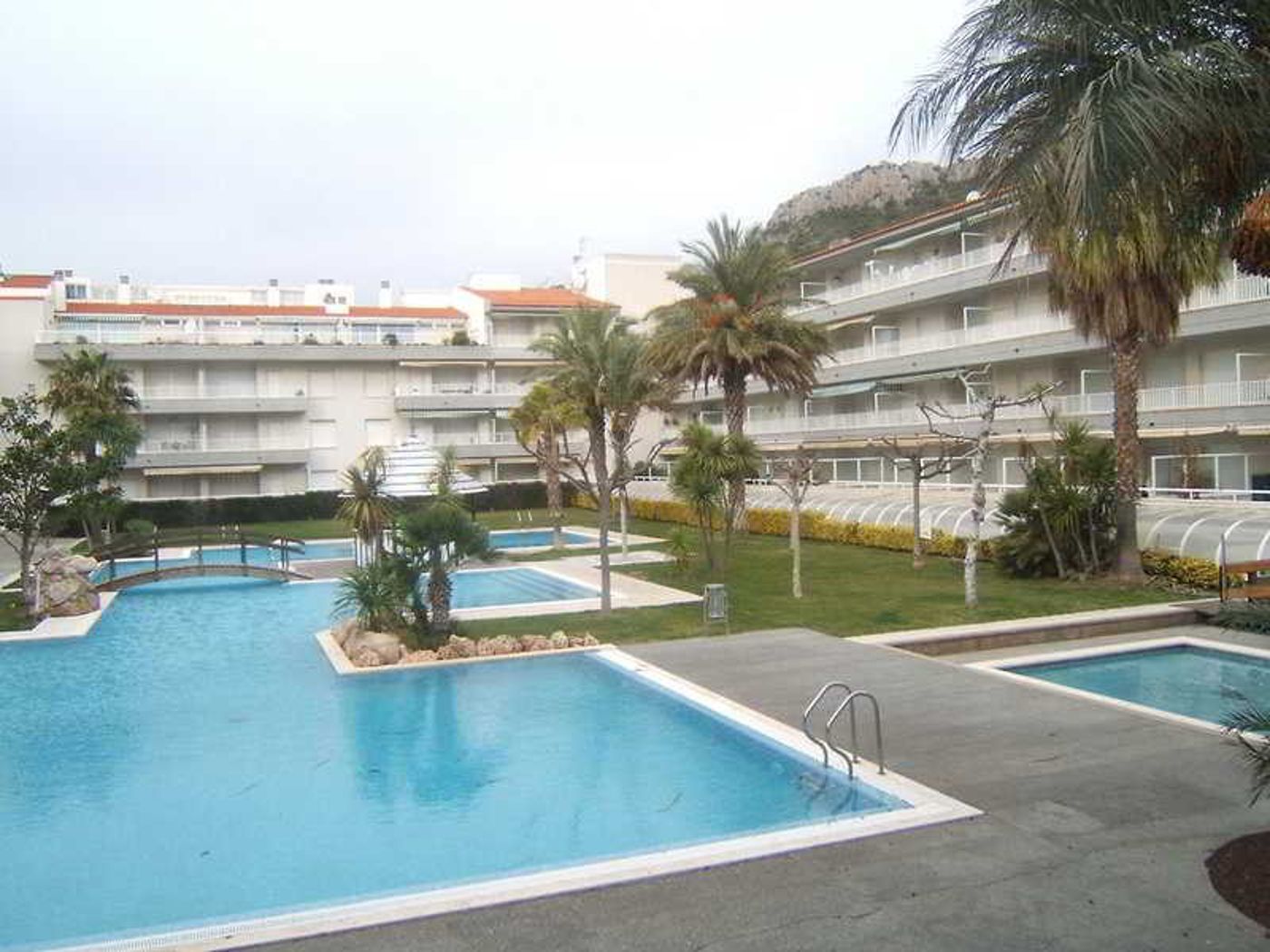 Illa-Mar-d-Or-Pool-11