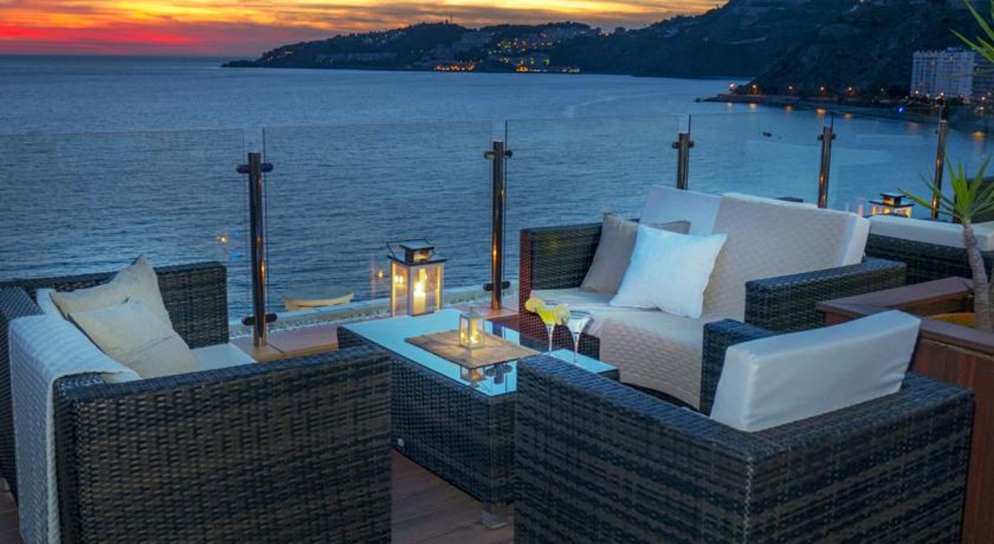 Helios-Costa-Tropical-Terrace-33