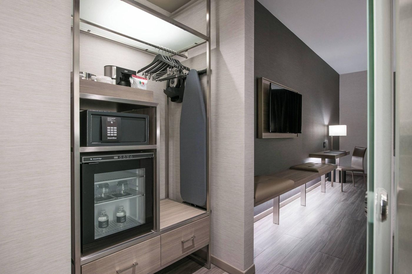 AC Hotel Boston Cambridge - United States - Cambridge - Room - 9