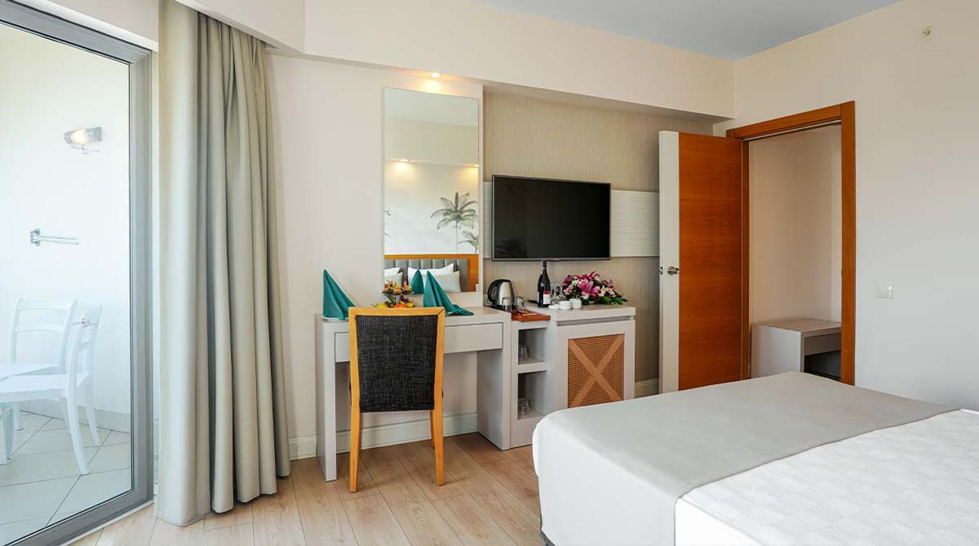 Diamond-Beach-Hotel---SPA-Room-22