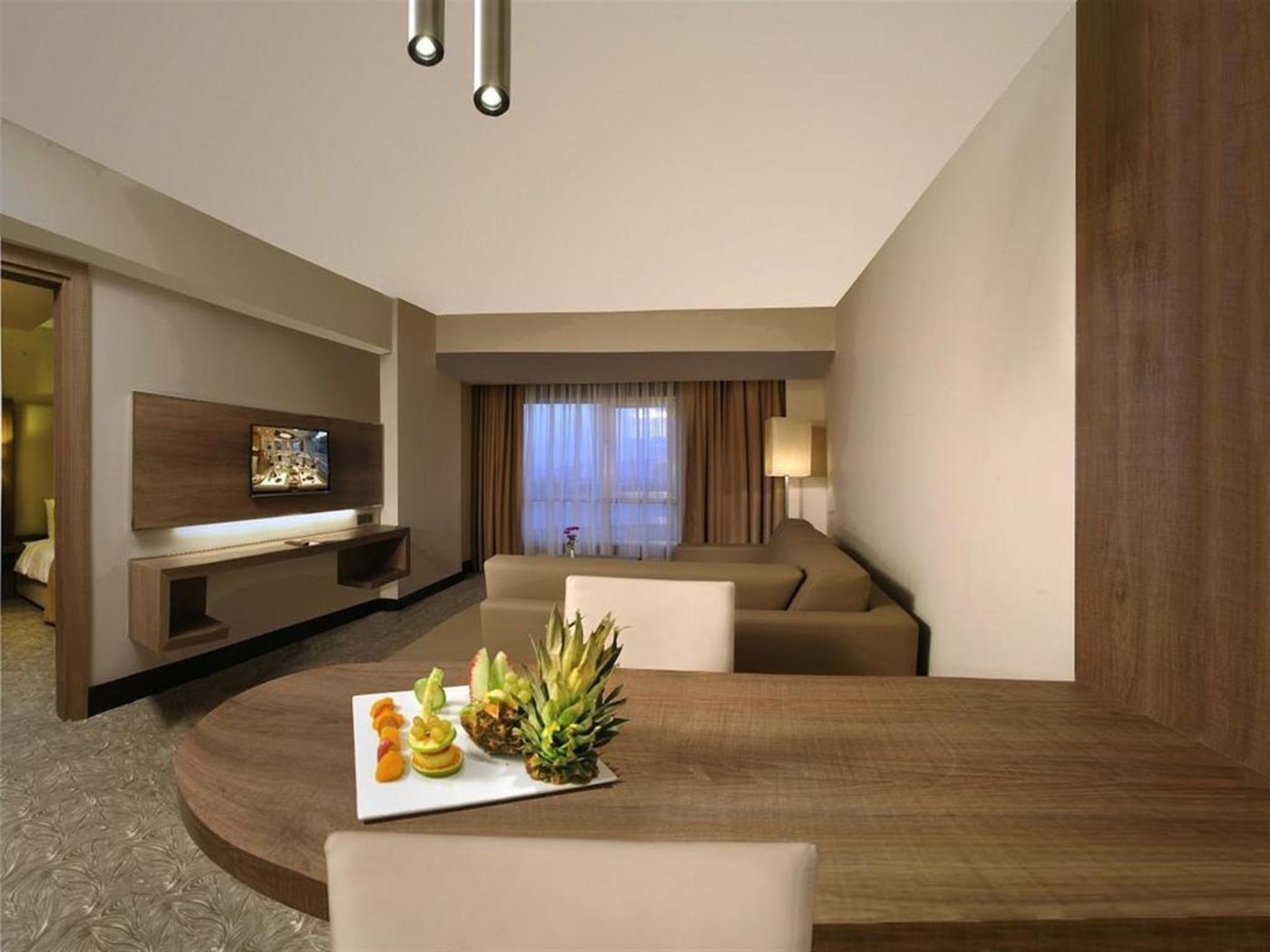 Ramada-Plaza-Izmir-Room-33