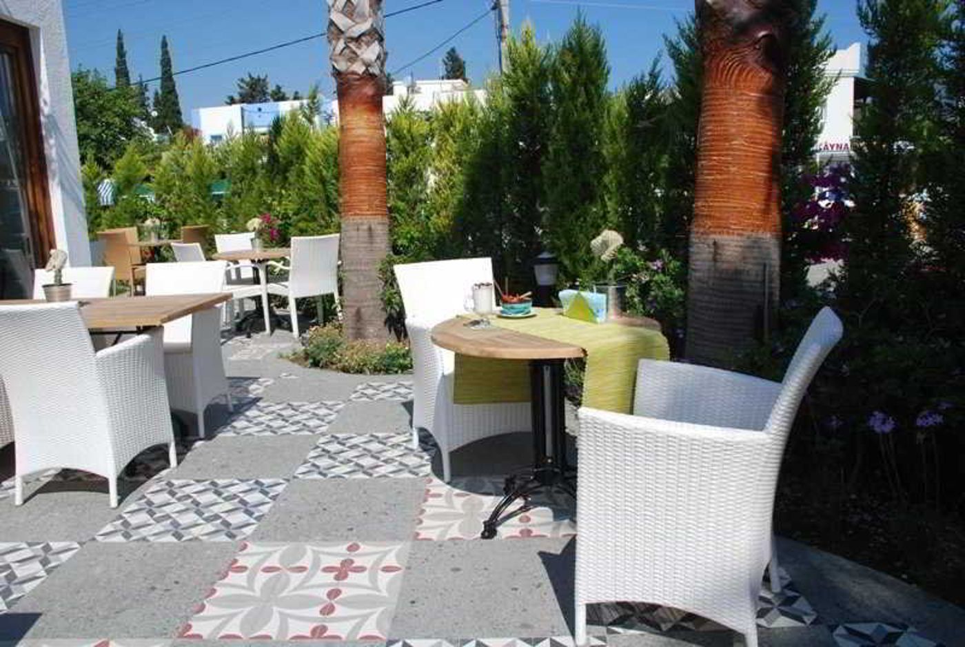 The-Corner-Boutique-Hotel-Terrace-5
