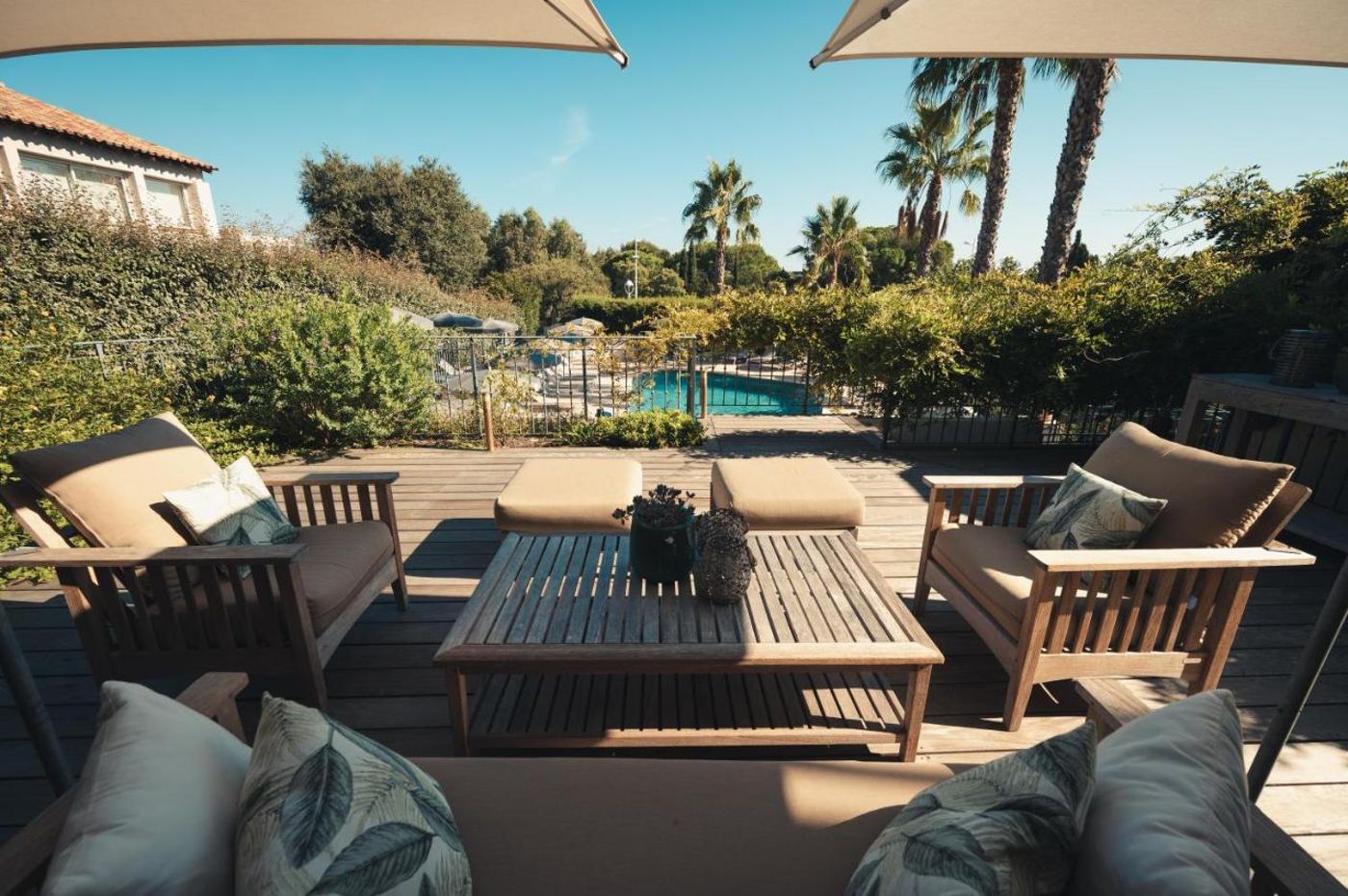 Hotel-Le-Catalogne-Terrace-6