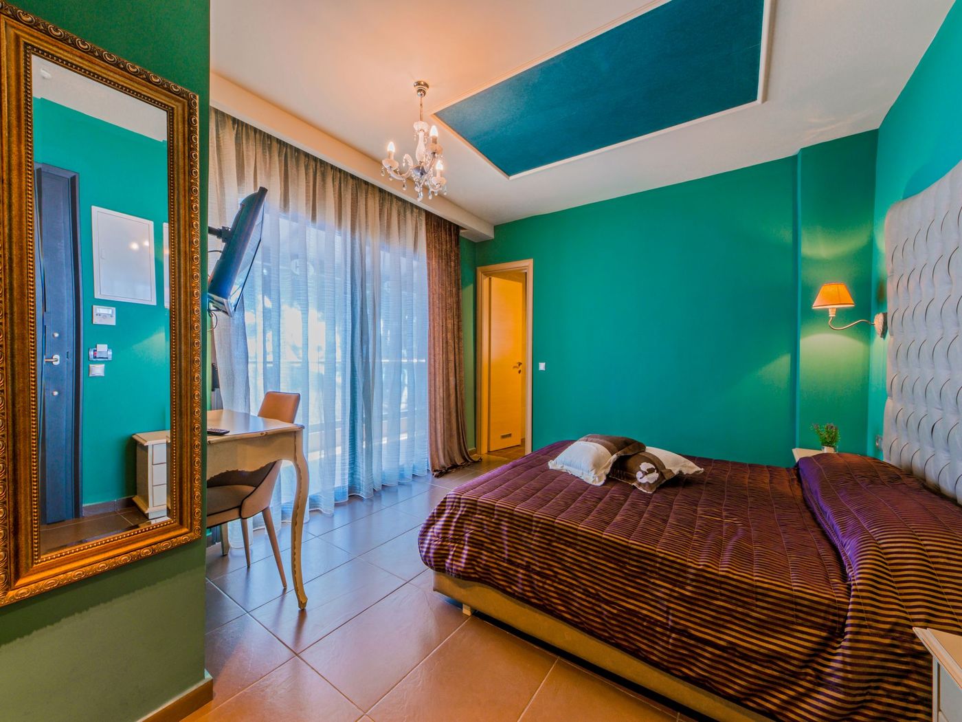 Flegra-Beach-Boutique-Apartments-Room-12