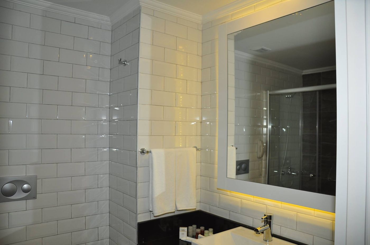 Port-River-Hotel---Spa-Room-36