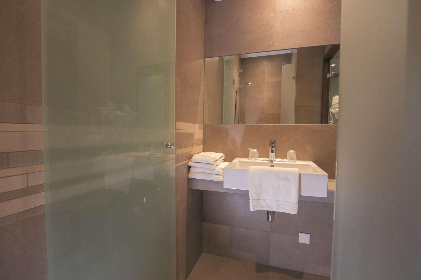 Golden Tulip Hotel West-Ende-Netherlands-HELMOND-General view-8