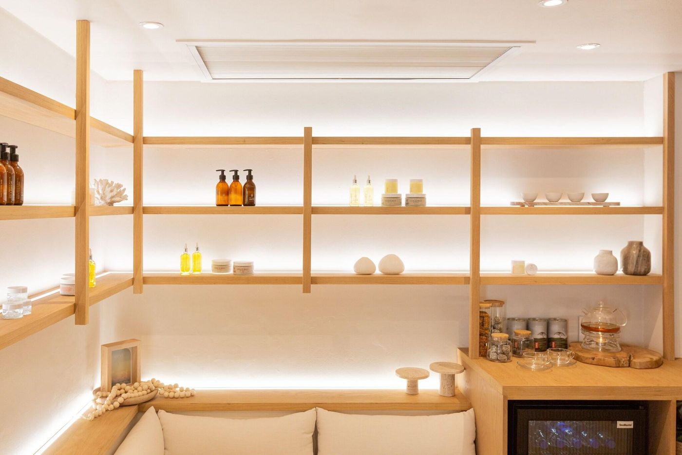 President-Hotel-Sports-and-Entertainment-25