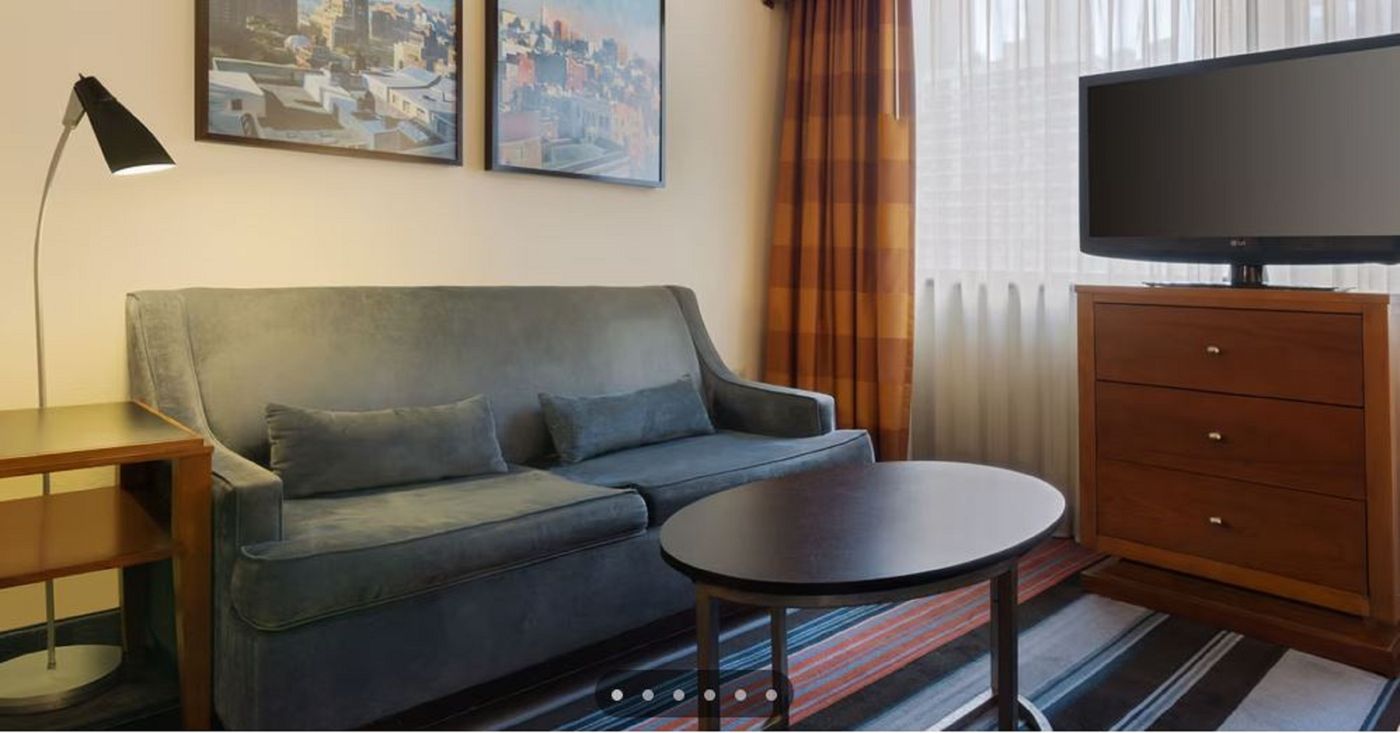 Residence-Inn-By-Marriott-New-York-Manhattan-Times-Square-Room-28