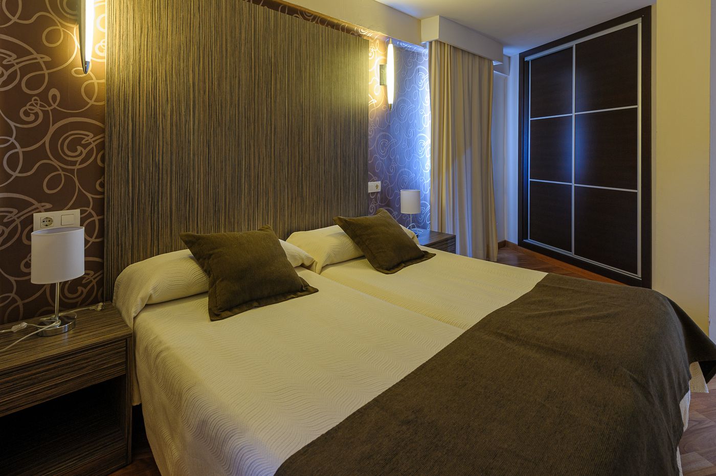Costamar-Room-12