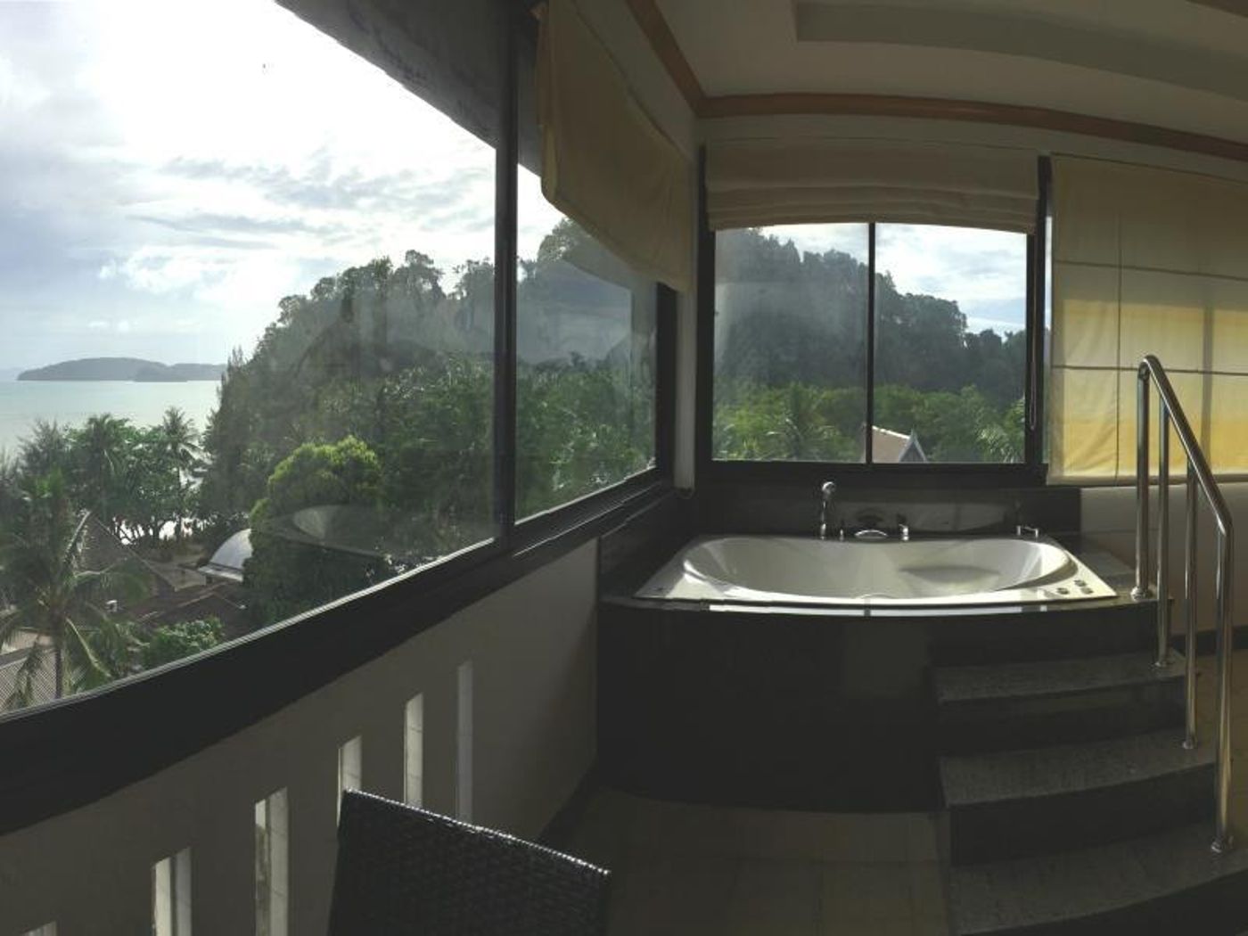 Days Inn by Wyndham Aonang Krabi-Thailand-Krabi-Room-5