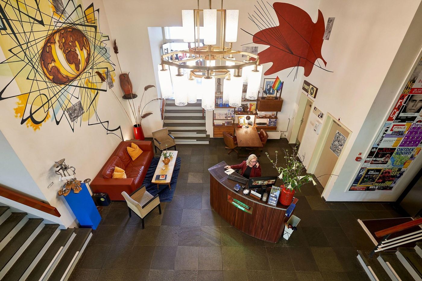 Pension-Homeland-Lobby-6