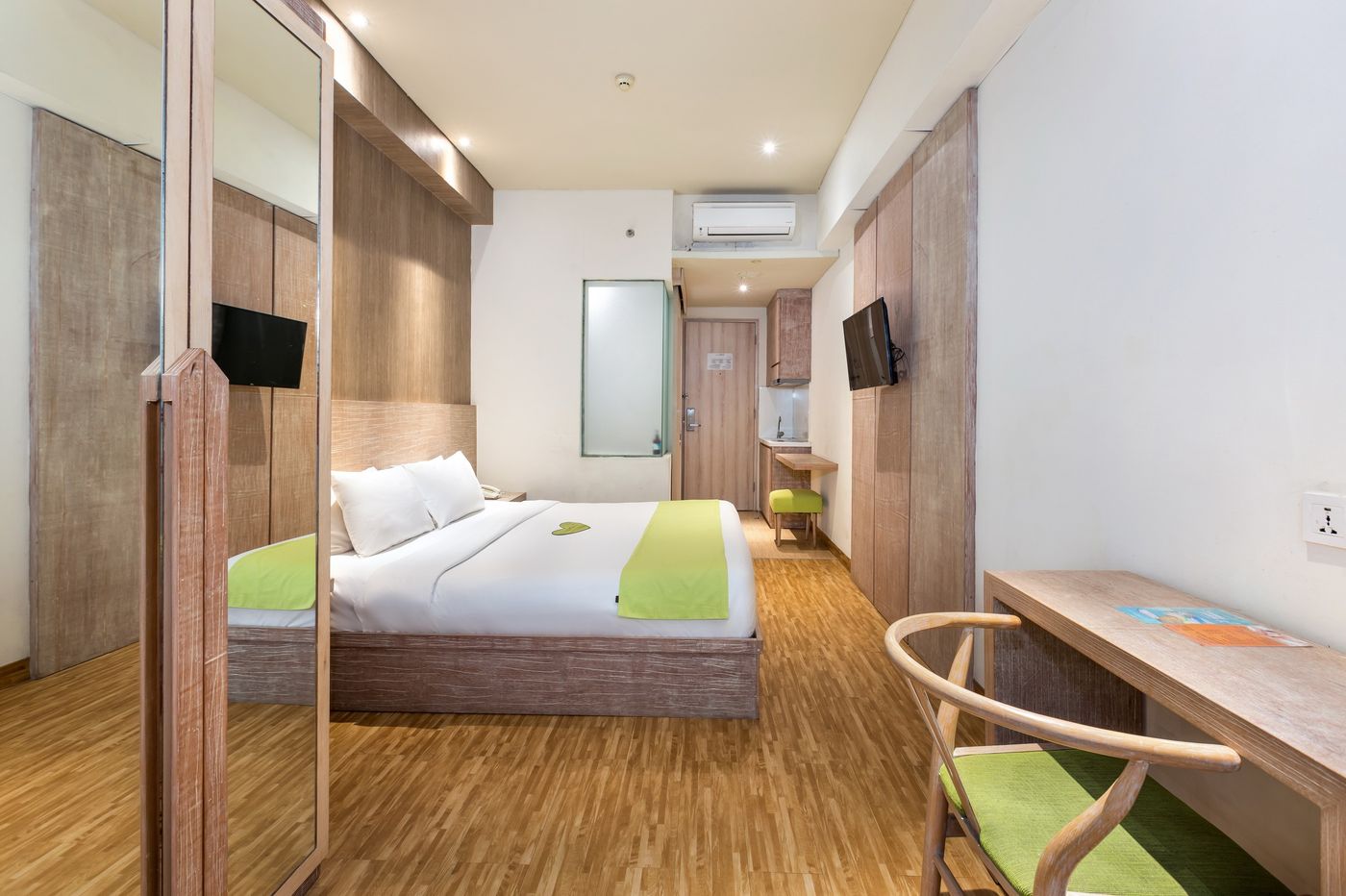 Boss Legian Hotel Powered by Archipelago-Indonesia-Badung-Room-6