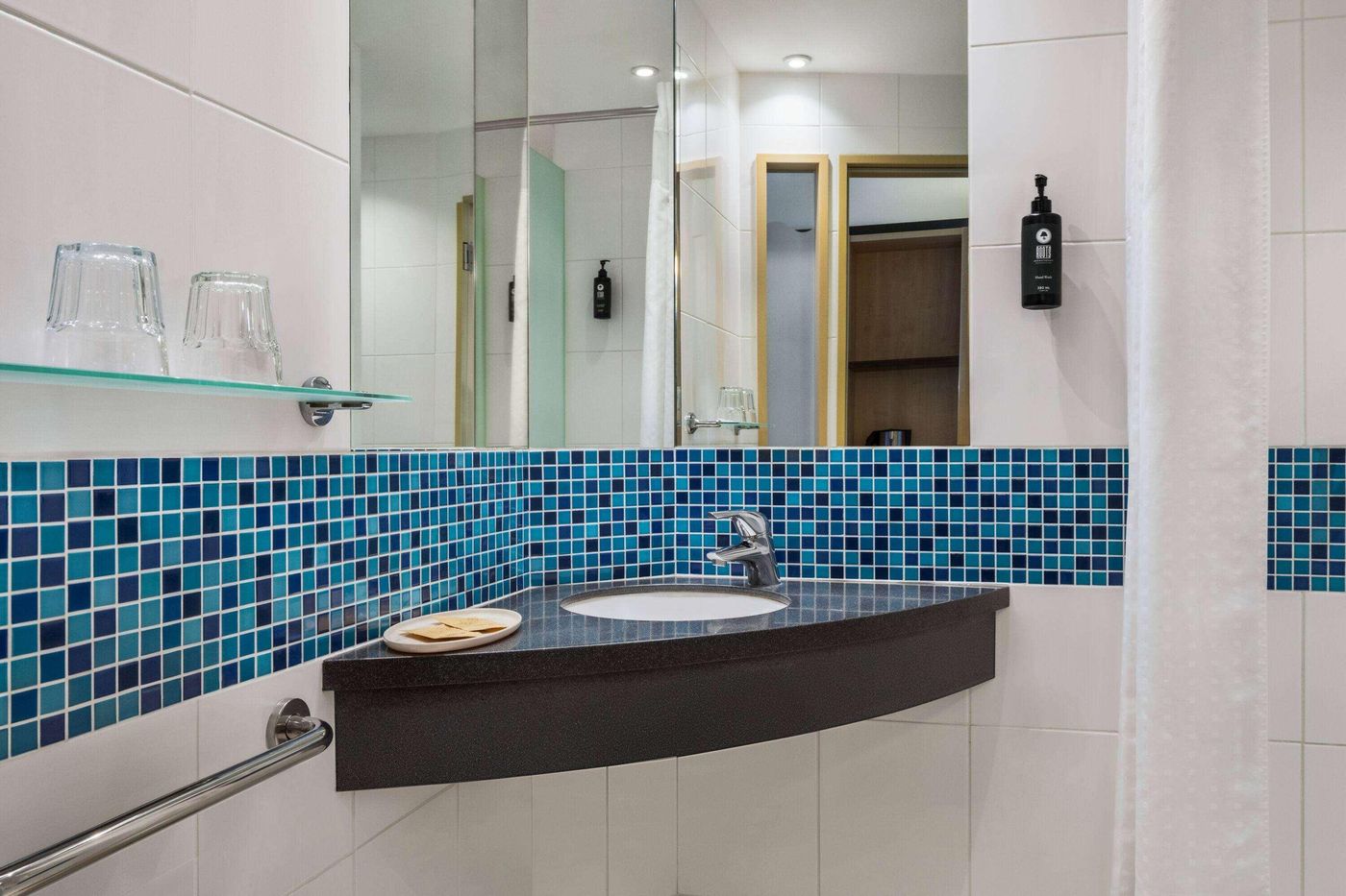 Vienna House Easy By Wyndham Bratislava-Slovakia-Bratislava-Room-7