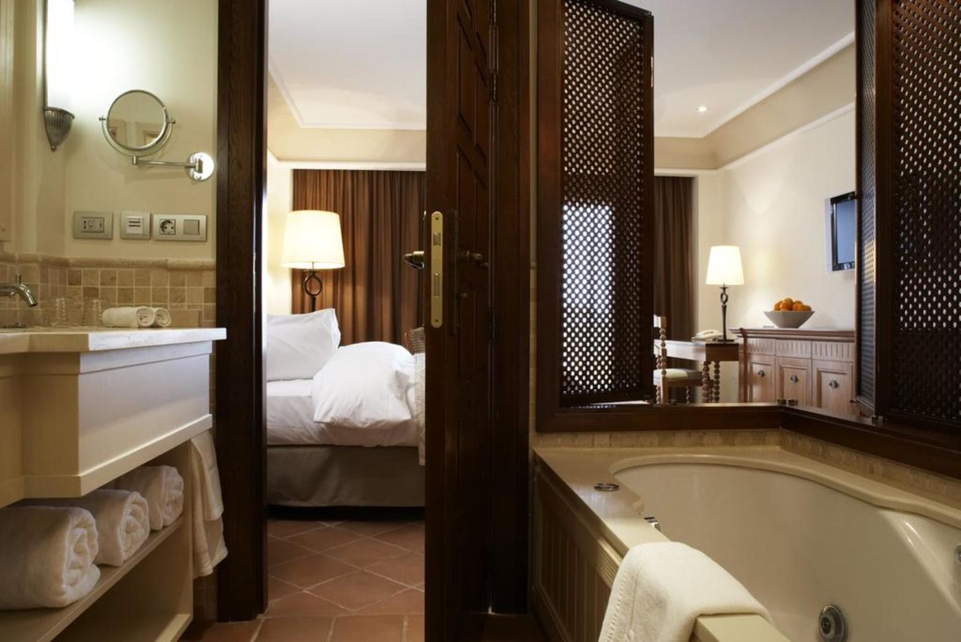 Intercontinental-Mar-Menor-Golf-Resort---Spa-Room-35