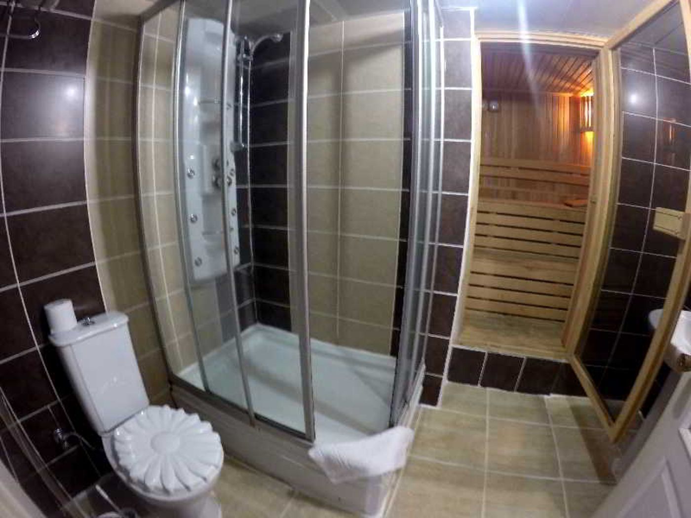 Orient-Life-Hotel-Room-39