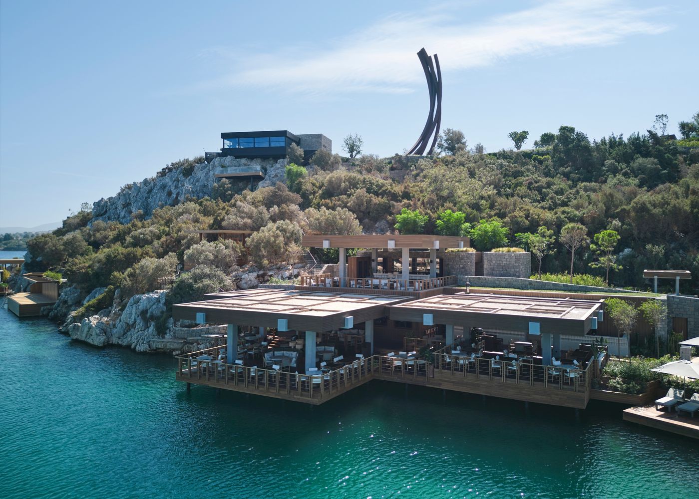 Hilton-Bodrum-Turkbuku-Resort---Spa-Restaurant-18