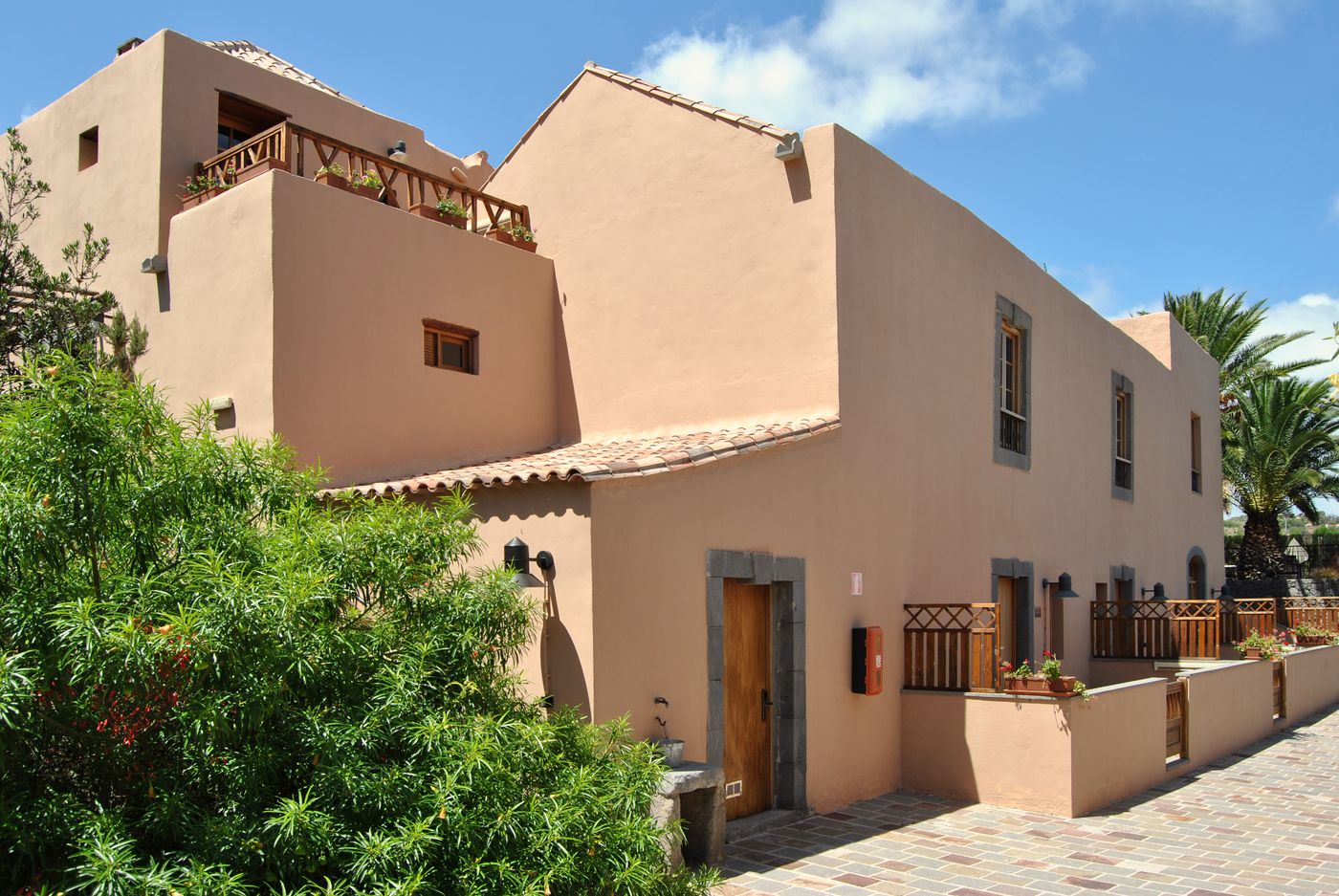 Hotel-Rural-El-Mondalon-General-view-15