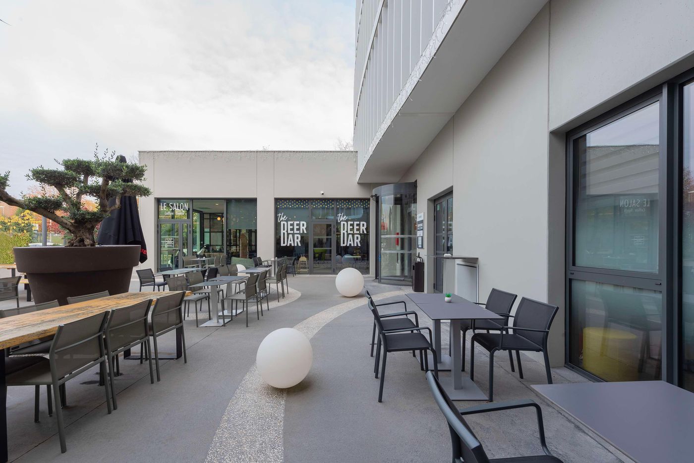 Kyriad Lyon Ouest - Limonest - France - Limonest - General view - 10