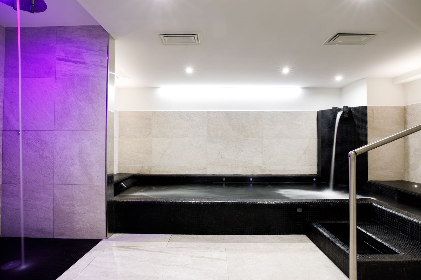 Villa-Fiorella-Art-Sports-and-Entertainment-55