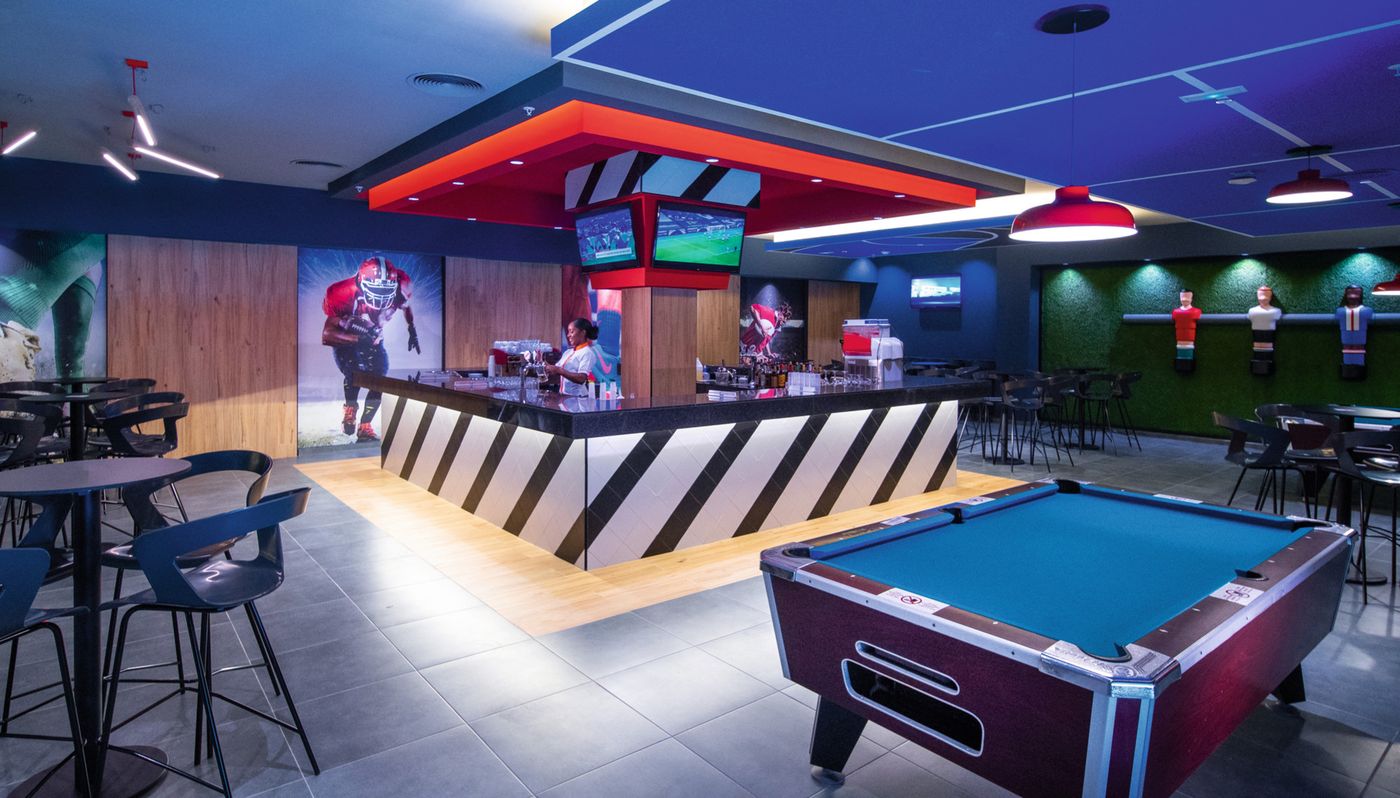 Riu-Montego-Bay-All-Inclusive-Bar-48