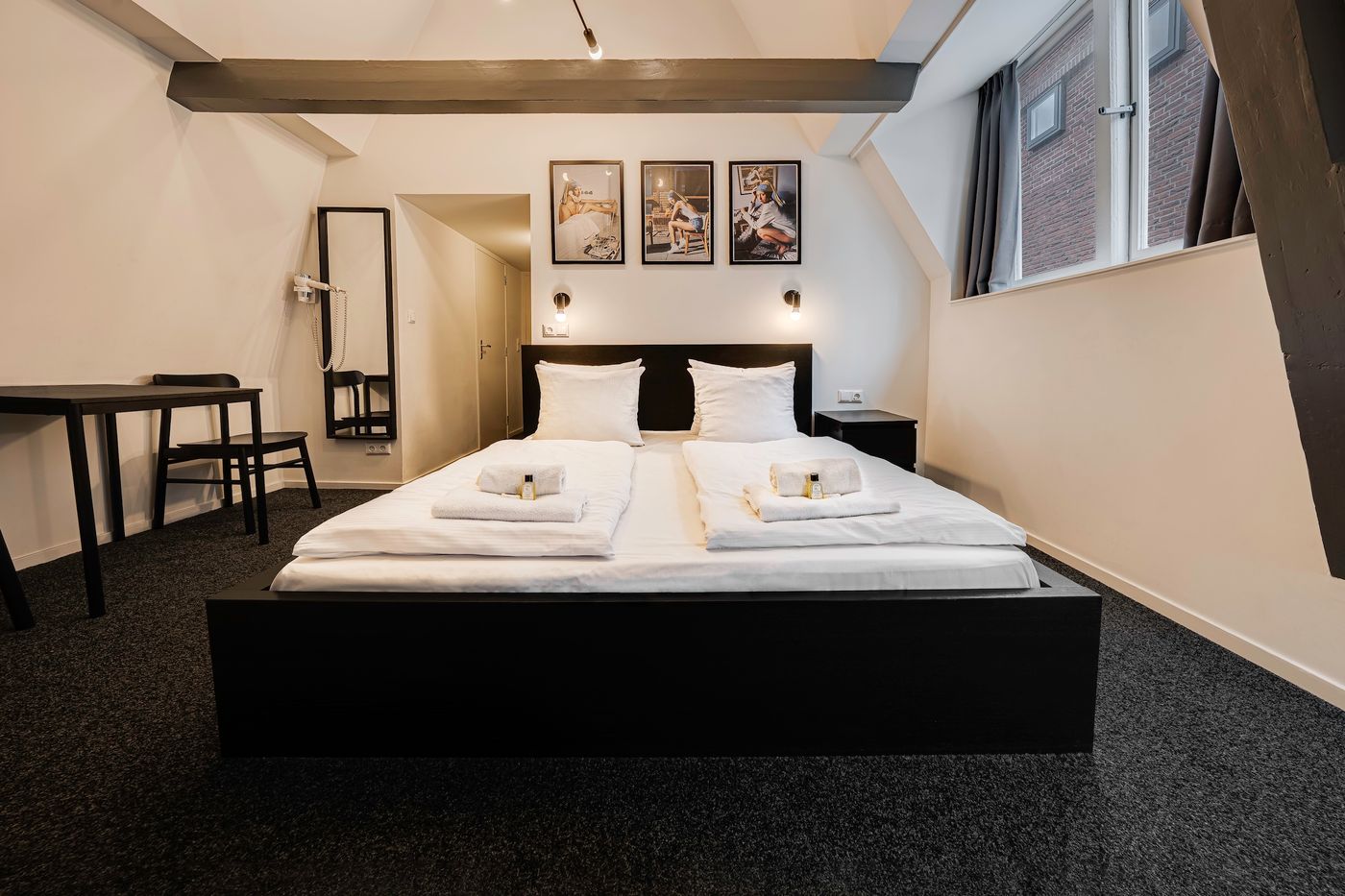 St--Christopher-s-at-the-Winston-Room-21