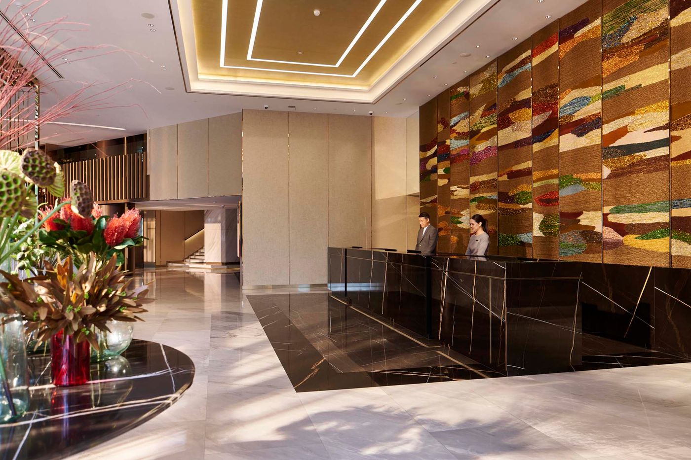 Chatrium-Grand-Bangkok-Lobby-7