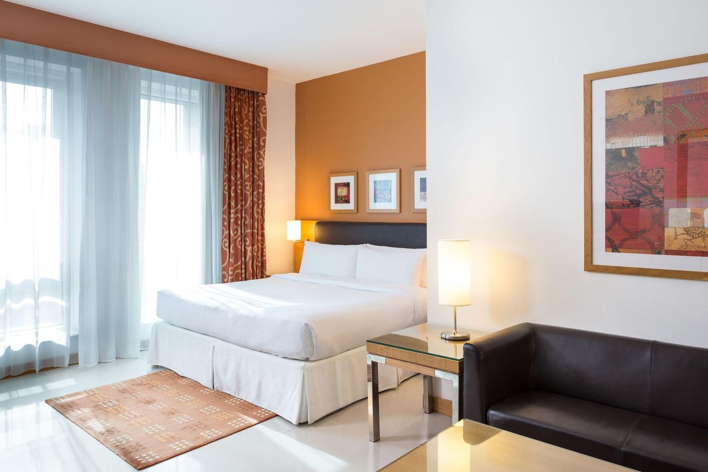 Four-Points-by-Sheraton-Downtown-Dubai-Room-12