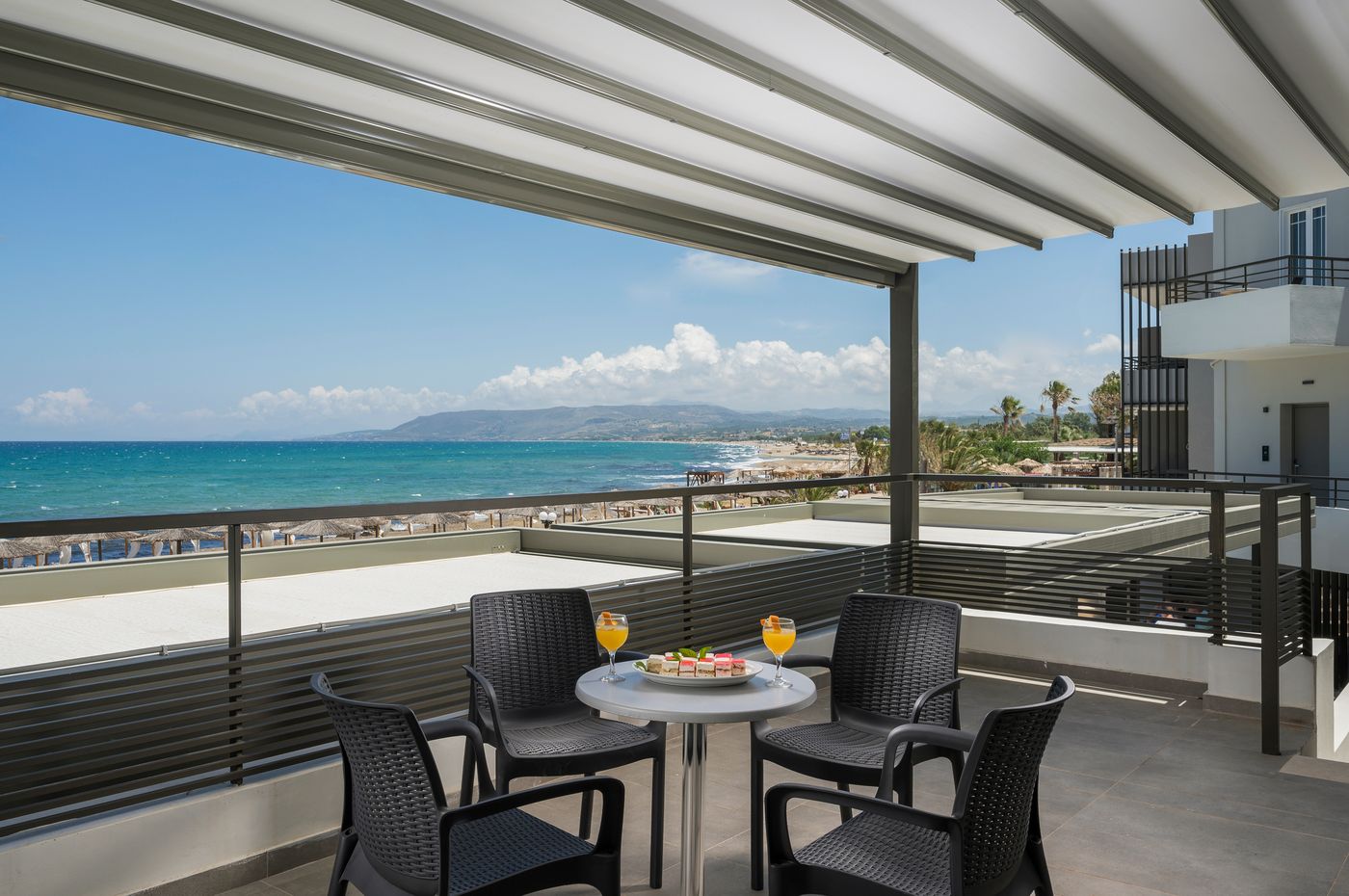 Mare Blue and Suites