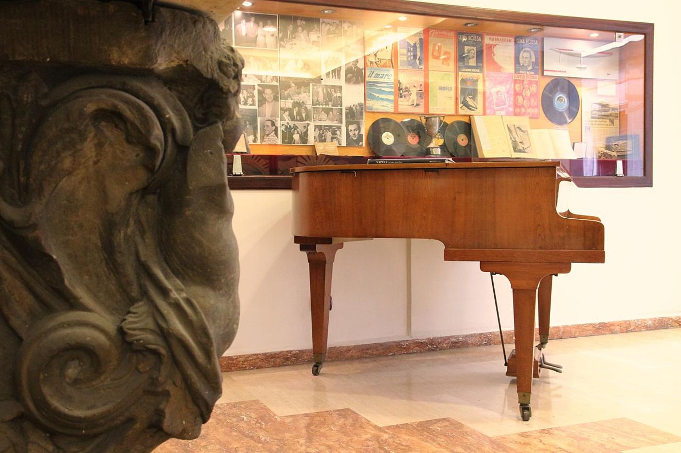 Luna Rossa - Italy - NAPLES (NAPOLI)  - General view - 0