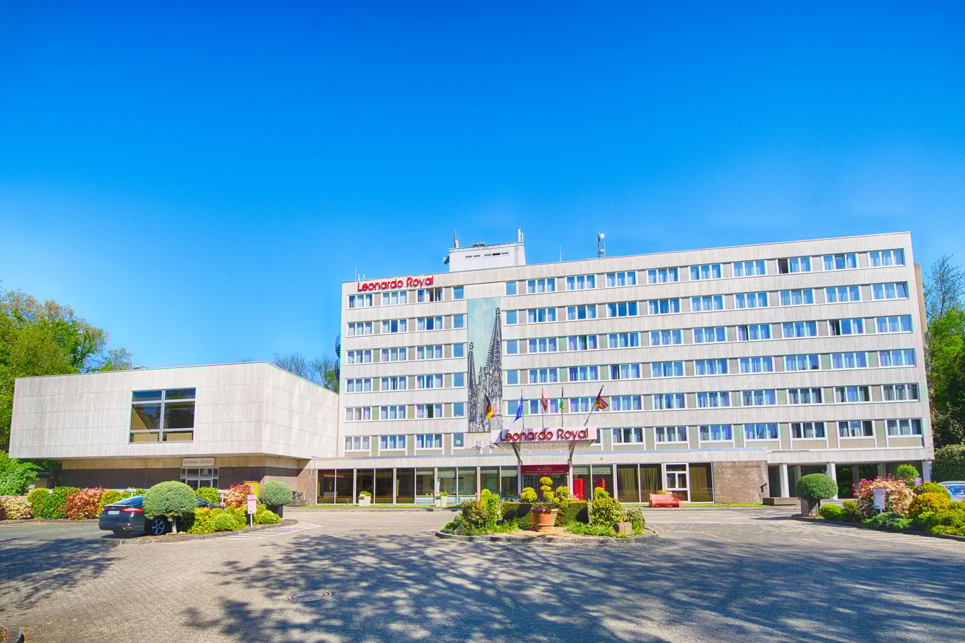 Leonardo-Royal-Hotel-Koeln-Am-Stadtwald-General-view-34