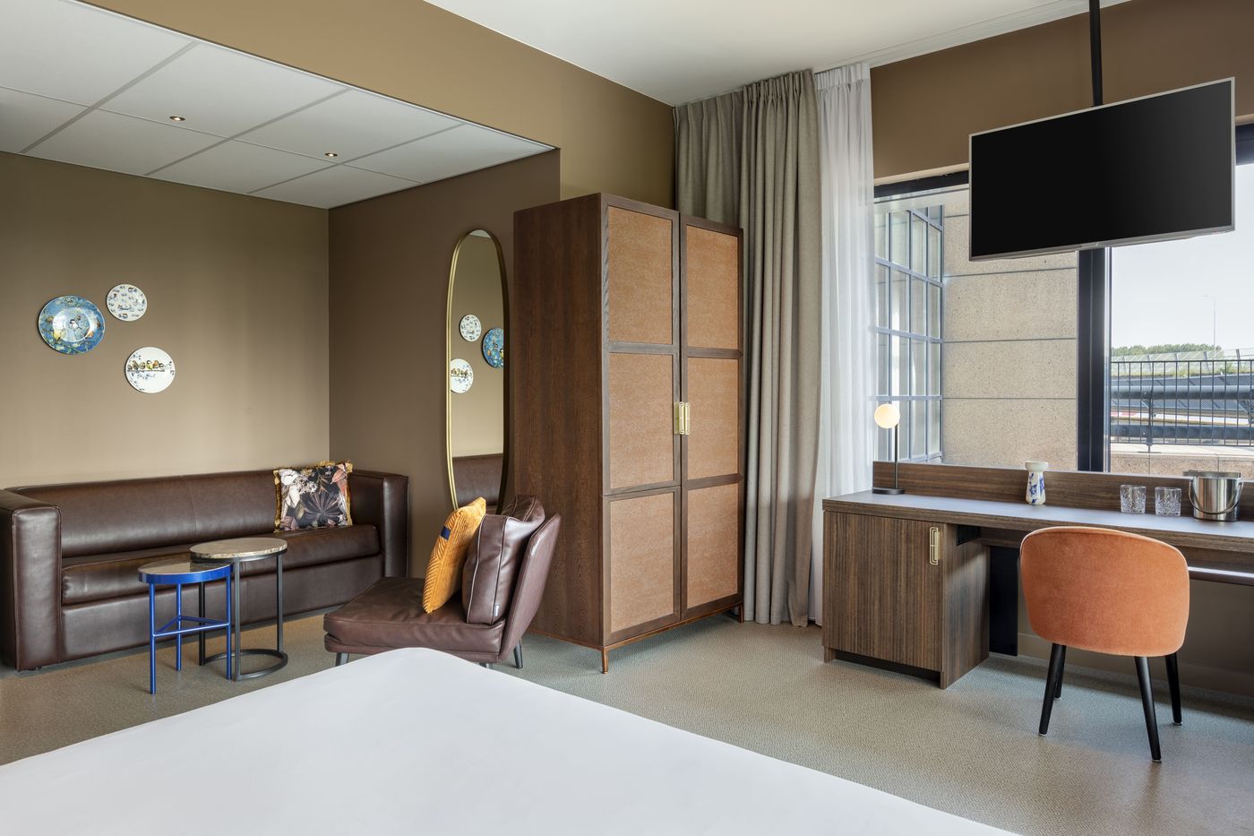Corendon-Plaza-Amsterdam-Schiphol-Airport-Hotel-Room-26