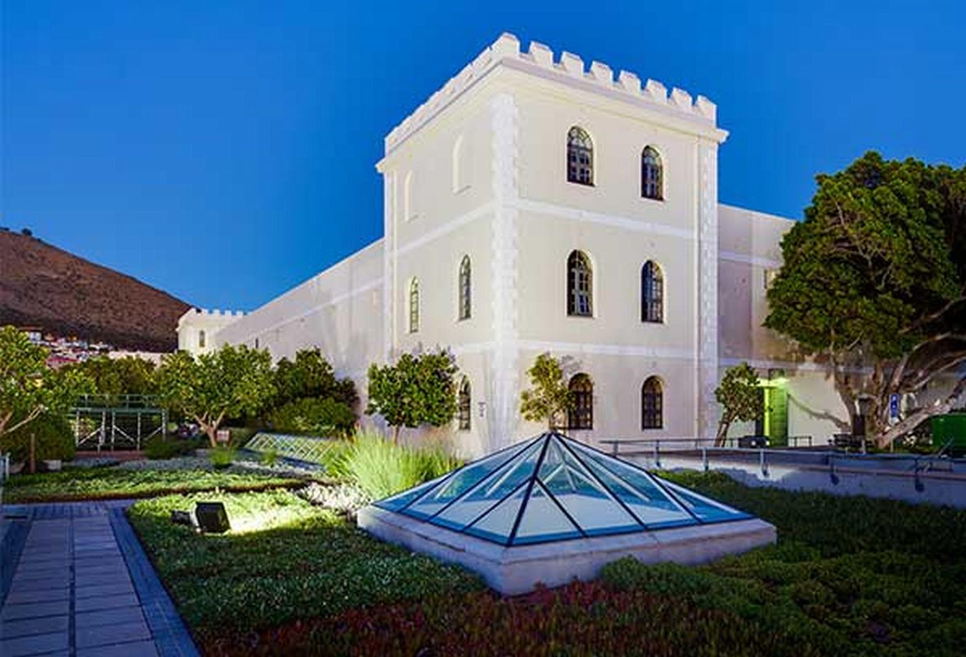 Protea-Hotel-Cape-Town-Waterfront-Breakwater-Lodge-General-view-63