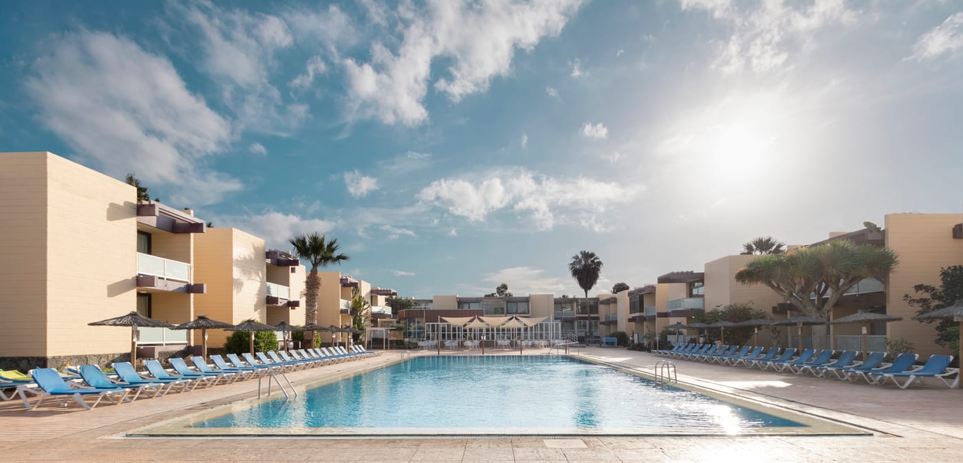 Hotel-Palia-Don-Pedro-Pool-6