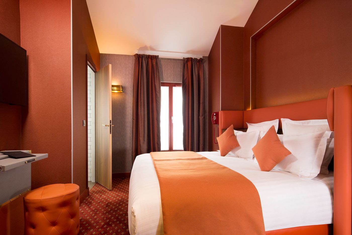 Whistler-Hotel-Room-12