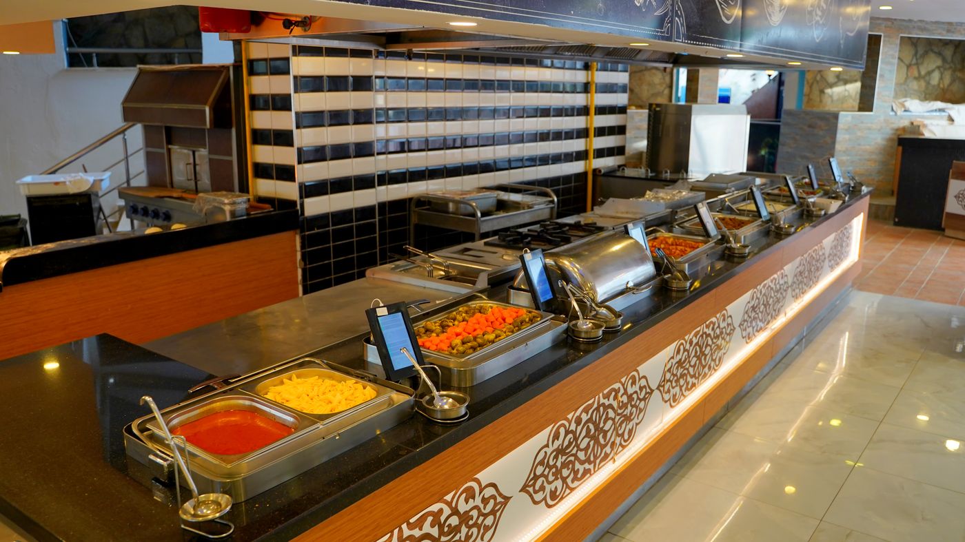 Club-Aqua-Plaza-Restaurant-53