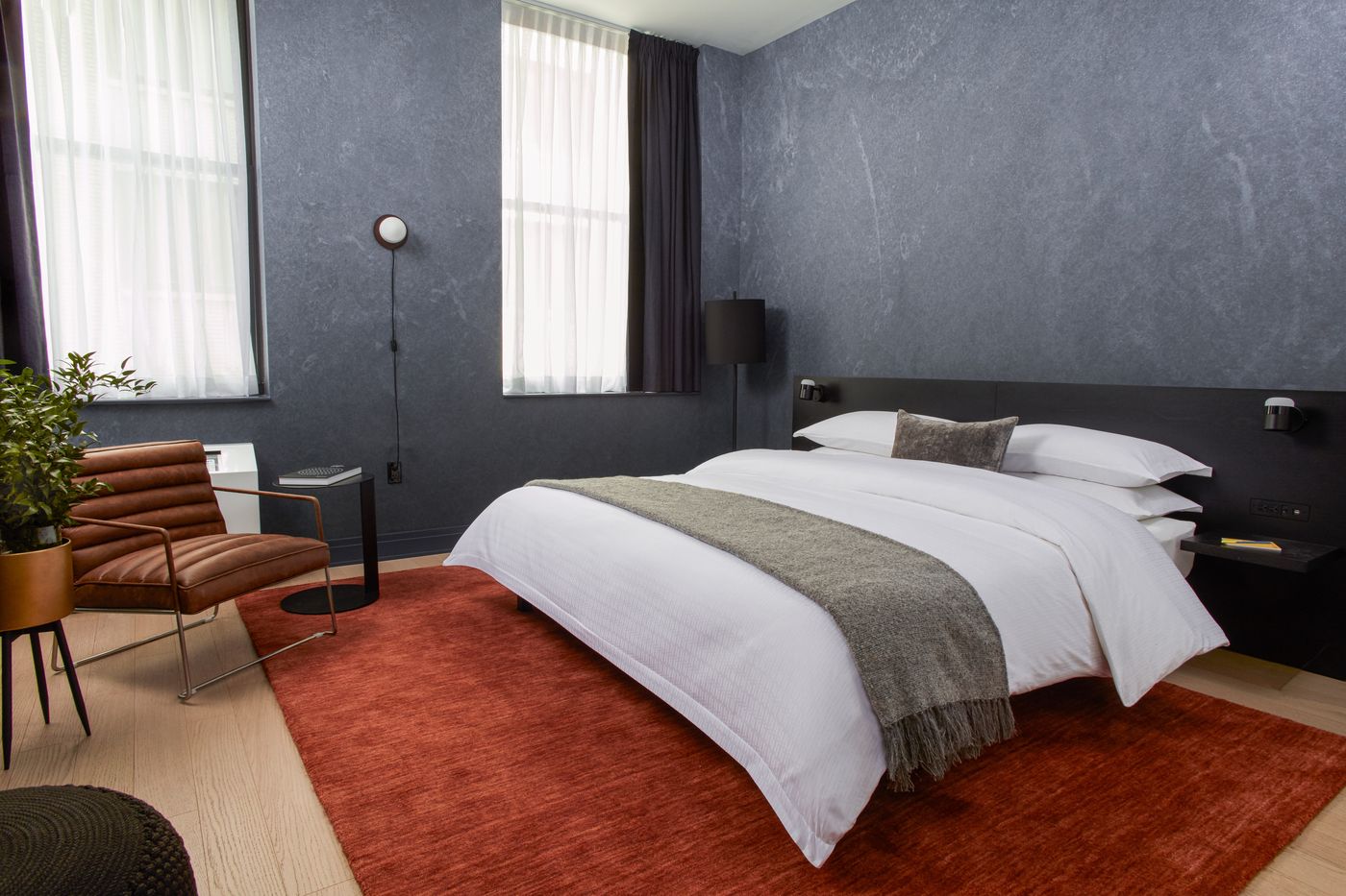 Mint-House-at-70-Pine-Room-16