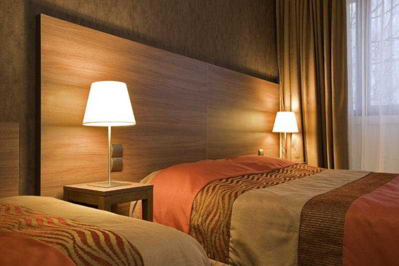 Mercure-Versailles-Parly-2-Room-43