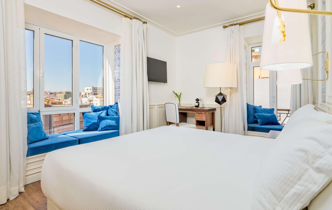 H10-Duque-De-Loule-Room-8