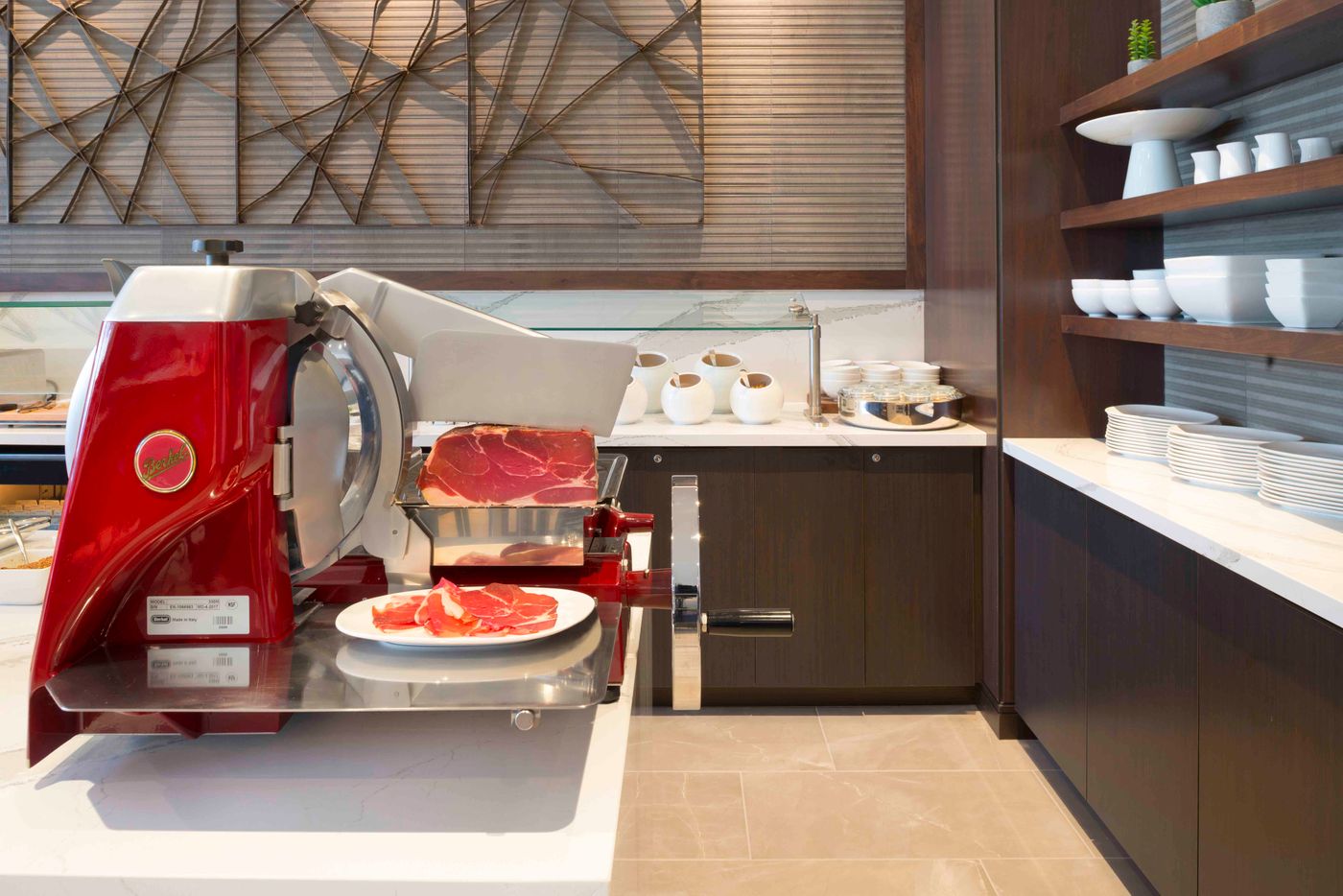 AC-Hotel-Boston-Downtown-Restaurant-33