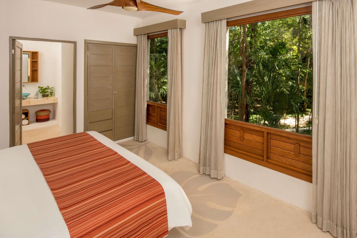 Mahekal-Beach-Resort-Room-43