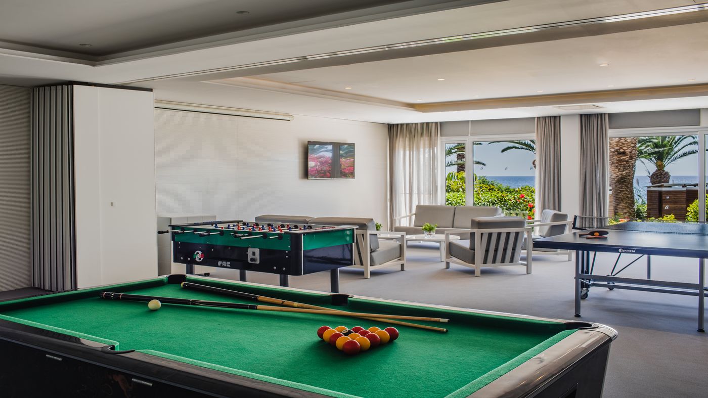 Alion-Beach-Sports-and-Entertainment-18