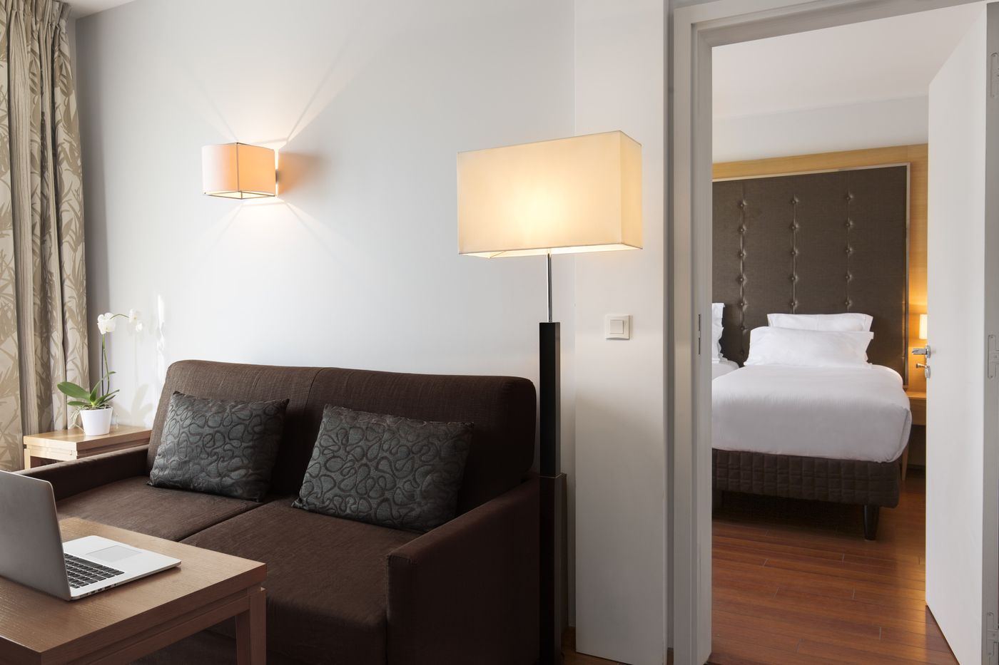 Relais-Spa-Chessy-Room-20