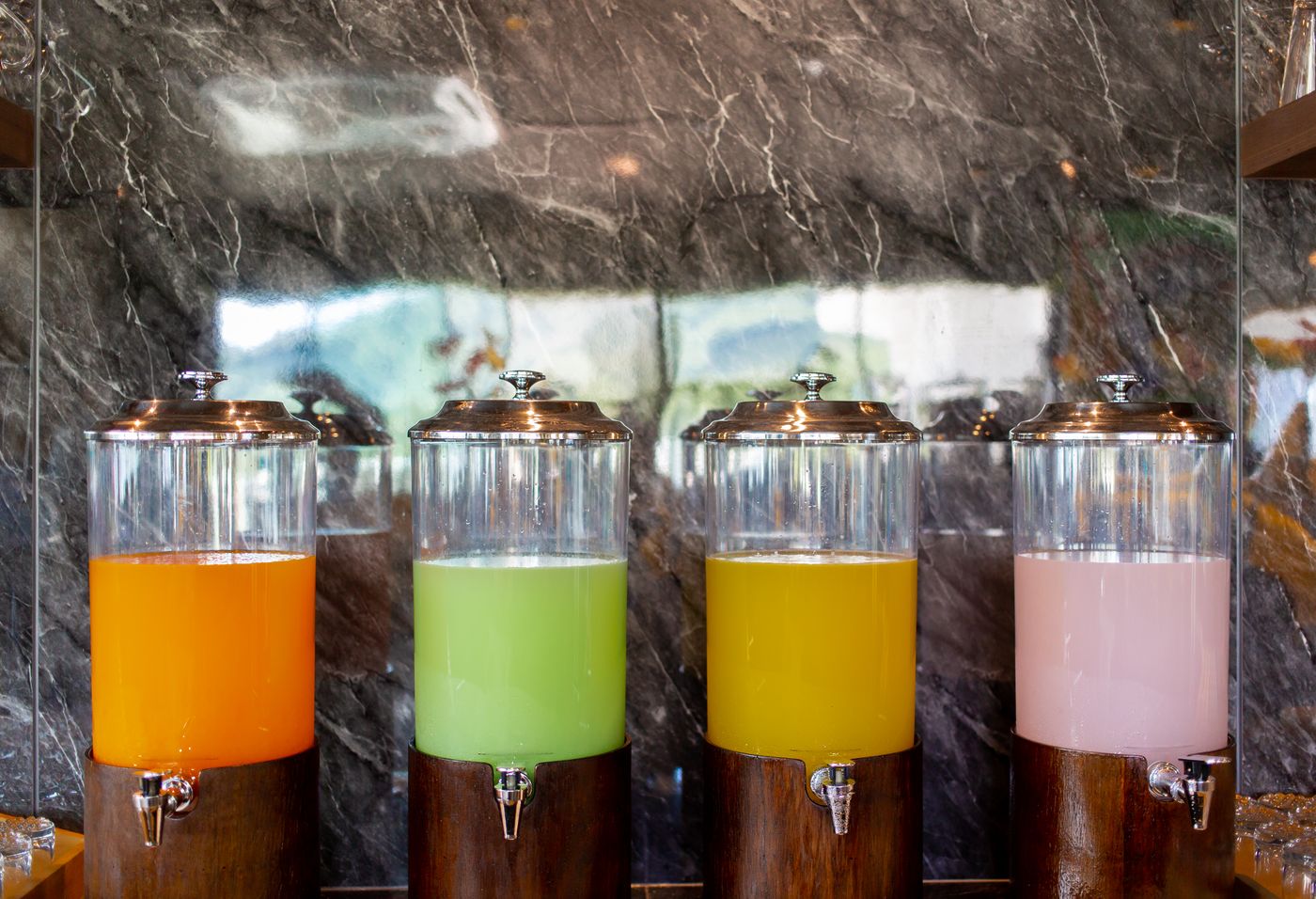 Utopia-Naiharn-Restaurant-44